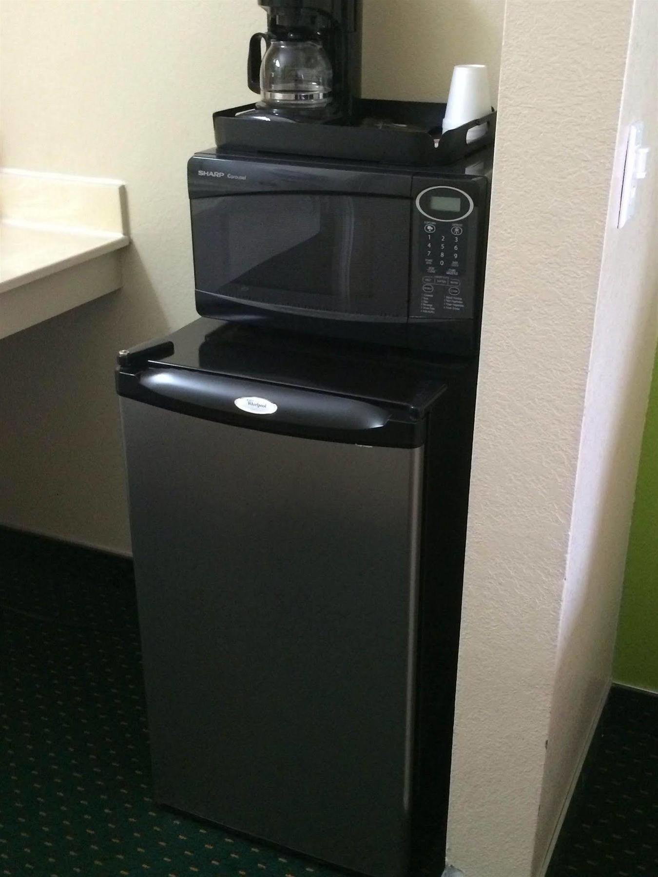 California Inn Hotel And Suites Adelanto Us 395 Zewnętrze zdjęcie