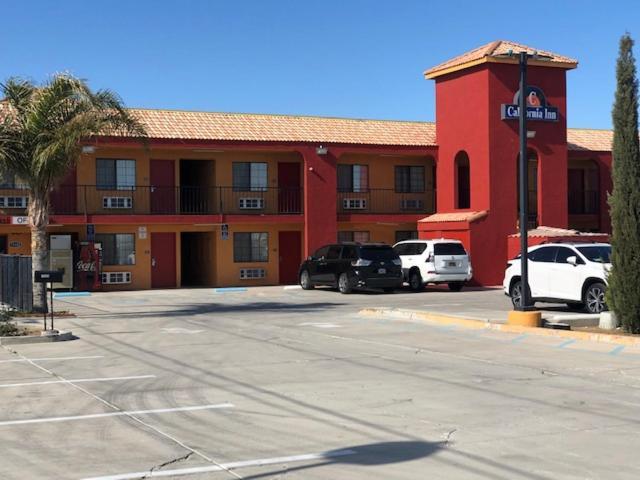 California Inn Hotel And Suites Adelanto Us 395 Zewnętrze zdjęcie
